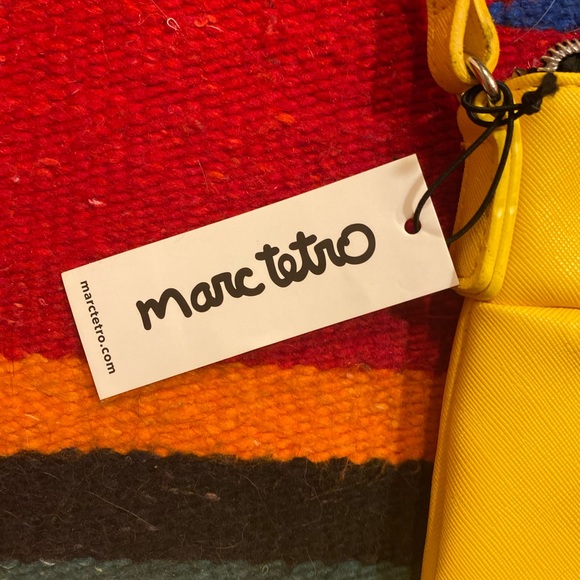 Marc Tetro Dachshund Crossbody Bag - Picture 6 of 8